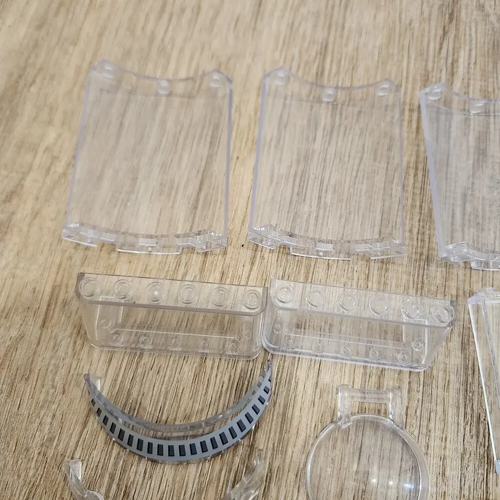 Lego Trans Clear 29 Pc Lot Windscreen Wall Panels Cylinder Canopy Windows